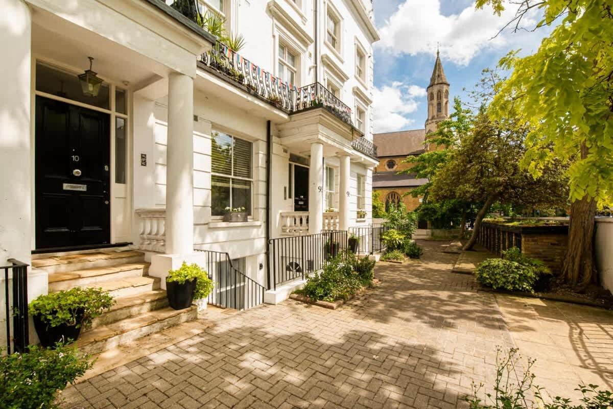 Kensington 2 Bed With Garden *